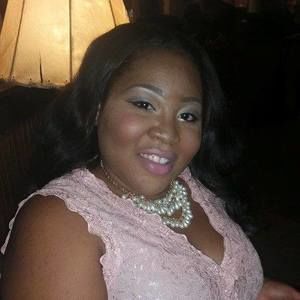 Meet your Posher, Monique